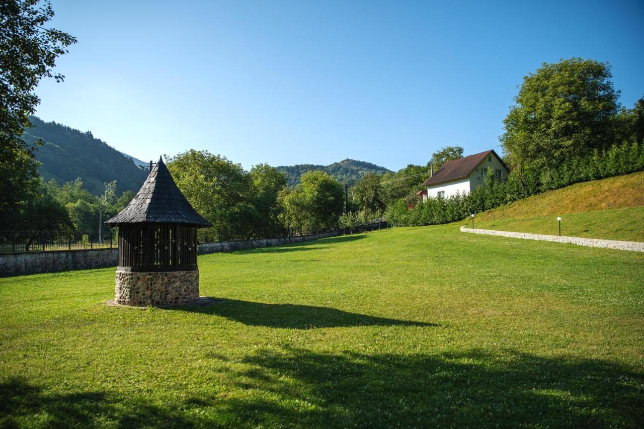Villa Gherman Salciua de Jos Экстерьер фото
